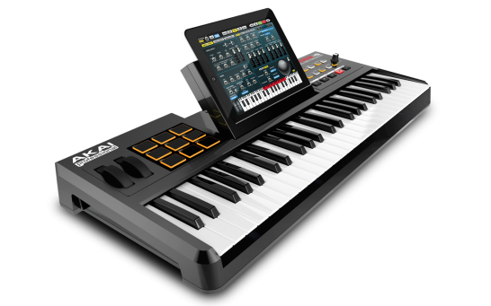 Akai SynthStation49