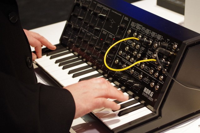 korg-ms-20-mini-suit-and-tie-guy