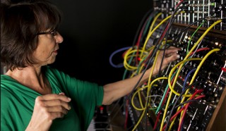 suzanne-ciani-moog-modular-synthesizer