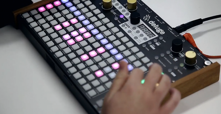 deluge synth