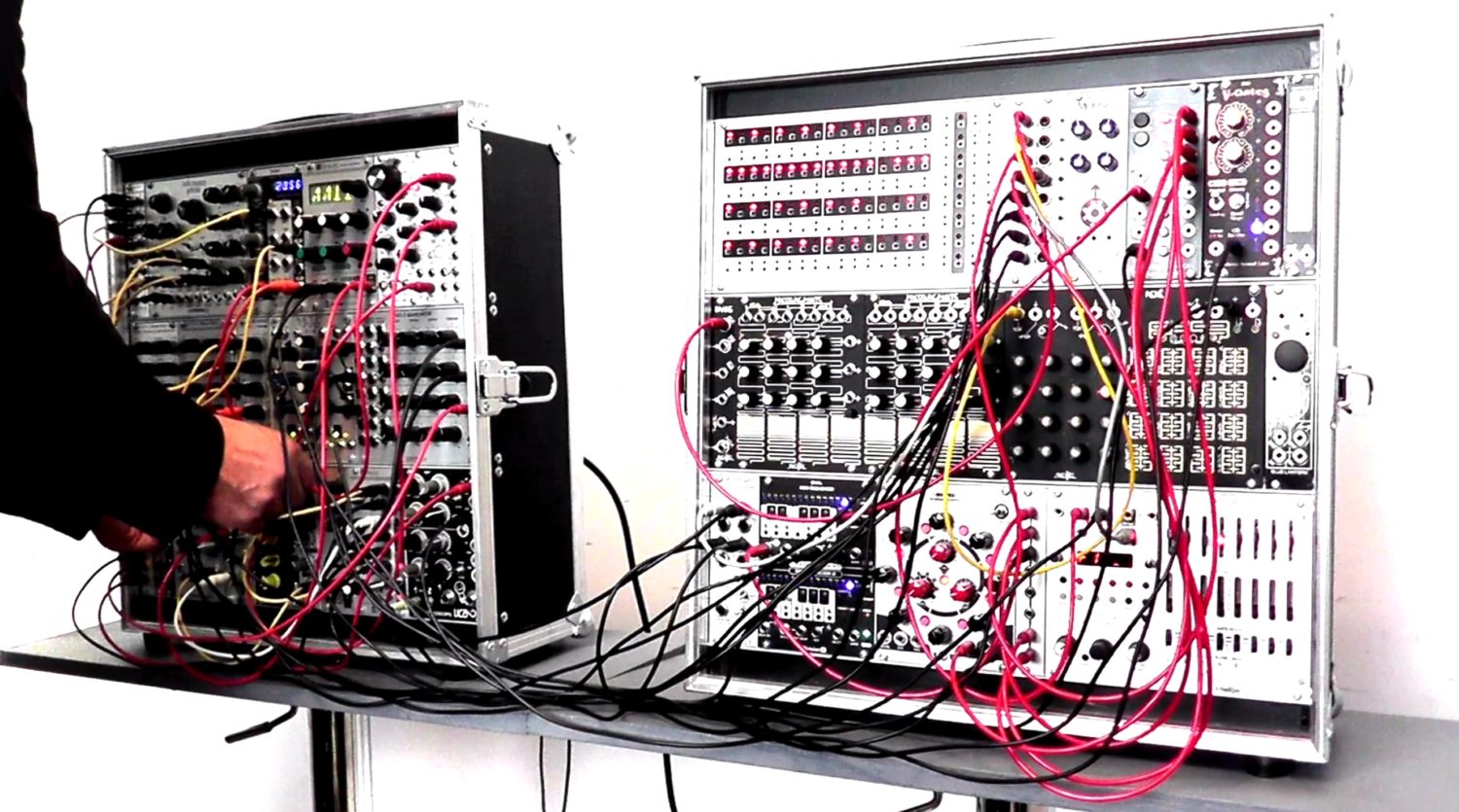 DualModular Synth Jam Synthtopia